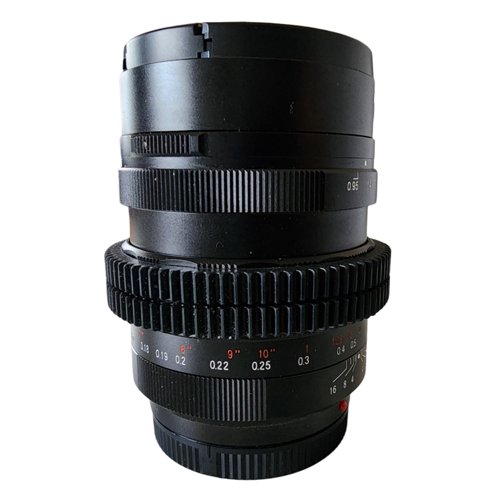 𝗦𝗢𝗟𝗗 Voigtländer 17.5mm f/0.95 Nokton Lens! OBO!